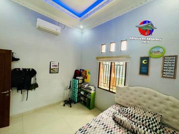 Kontrakan Rumah Cantik 2Lt Full Furnished Dekat GOR Manahan Dan TOL