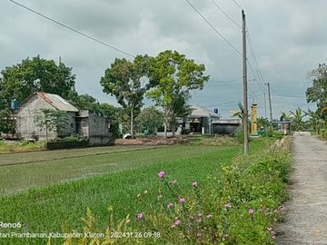 Dijual tanah pekarangan di prambanan view boko