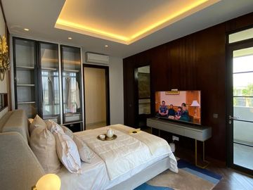 RUMAH BANDUNG MEWAH ELEGAN CLUBHOUSE ASRI TEPI DANAU EXIT TOL BUAHBATU