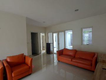 Rumah Renov Cluster Elysia Lt. 160/130 Suvarna Lavon Cikupa Tangerang