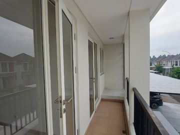 Rumah Renov Cluster Elysia Lt. 160/130 Suvarna Lavon Cikupa Tangerang