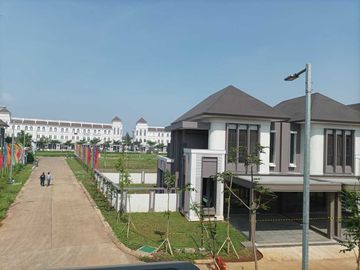 RUMAH MODERN MEWAH 2 LANTAI DEKAT KAMPUS TELKOM TOL BUAH BATU BANDUNG
