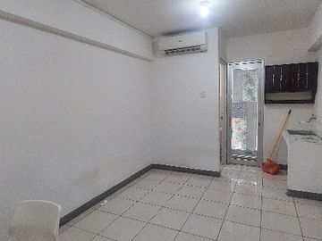 Sewa cepat apartemen greenbay pluit studio kosongan 1ac