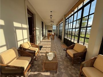 Venta Casa Premium 2000m² Zona Norte