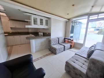 VENTA DEPARTAMENTO DUPLEX SECTOR GASPAR DE VILLAROEL