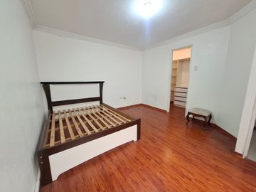 VENTA DEPARTAMENTO DUPLEX SECTOR GASPAR DE VILLAROEL