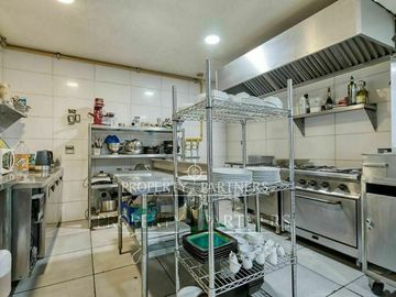 Oportunidad  inversión con renta inmediata | Hotel Boutique arrendado en Bellavista