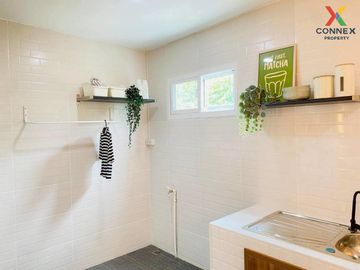 FOR SELL Townhouse/Townhome  Baan Samphan Villa Lamlukka Klong 3 BTS-Ekkamai CX-133012