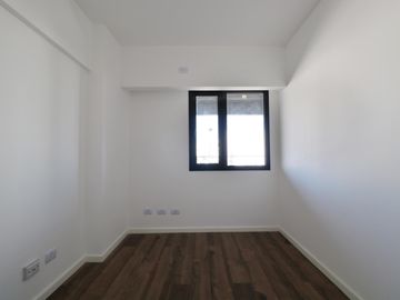 VENTA DEPARTAMENTO DE 3 AMBIENTES - FLORES - BALCON - VISTA ABIERTA - FULL AMENITIES - A ESTRENAR!