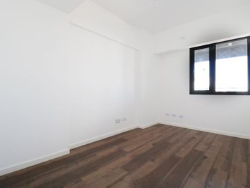 VENTA DEPARTAMENTO DE 3 AMBIENTES - FLORES - BALCON - VISTA ABIERTA - FULL AMENITIES - A ESTRENAR!