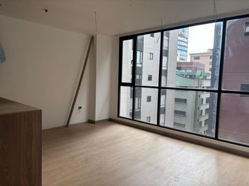 SUITE POR ESTRENAR EN LA REPUBLICA DEL SALVADOR - LA CAROLINA