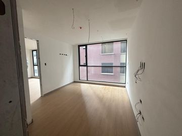 SUITE POR ESTRENAR EN LA REPUBLICA DEL SALVADOR - LA CAROLINA