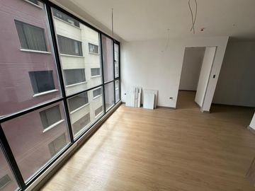 SUITE POR ESTRENAR EN LA REPUBLICA DEL SALVADOR - LA CAROLINA