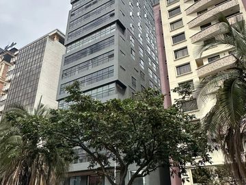 SUITE POR ESTRENAR EN LA REPUBLICA DEL SALVADOR - LA CAROLINA