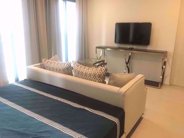 1 bed Condo in Noble Ploenchit Lumphini Sub District C014626