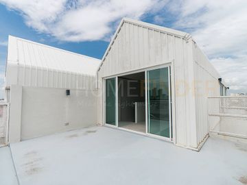 New Modern Home Office Sukhumvit 101/1