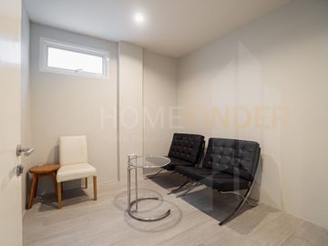 New Modern Home Office Sukhumvit 101/1