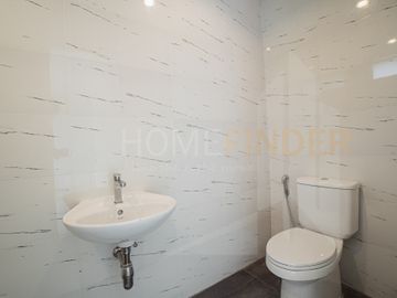 New Modern Home Office Sukhumvit 101/1