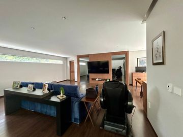 Casa en Venta en Club de Golf San Carlos,  semi nueva, Metepec, rápida salida a CDMX, Toluca