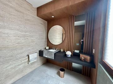 Casa en Venta en Club de Golf San Carlos,  semi nueva, Metepec, rápida salida a CDMX, Toluca