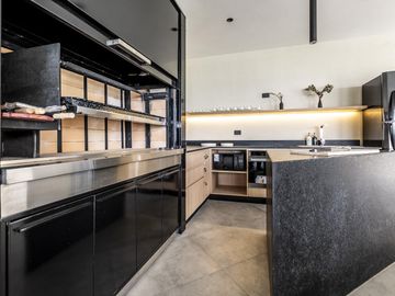 VENTA • BELGRANO R • FLOREAN PAMPA • MONOAMBIENTE