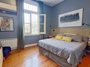 Casa 4 AMB +Escrit Piscina Cochera VENTA FLORES N