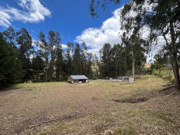 Terreno La Merced Cantón Quito 9.578,28 m2