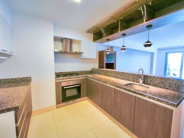 VENTA DE PENTHOUSE EN SAN ISIDRO