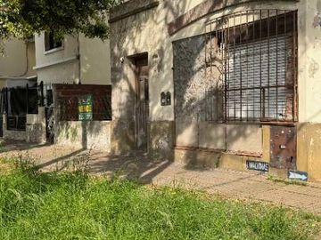 Casa en venta en Quilmes Oeste Centro