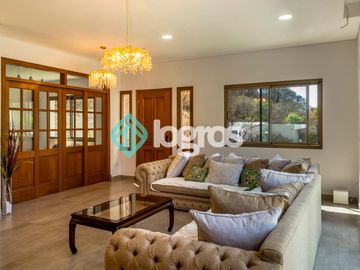 Casa en venta en Valle Escondido