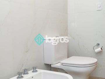 Casa en venta en Valle Escondido