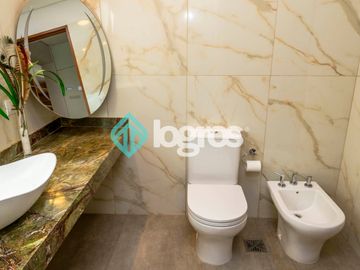 Casa en venta en Valle Escondido