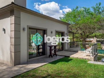 Casa en venta en Valle Escondido