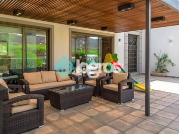 Casa en venta en Valle Escondido