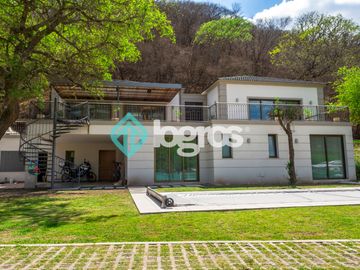 Casa en venta en Valle Escondido