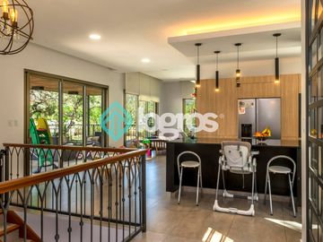 Casa en venta en Valle Escondido