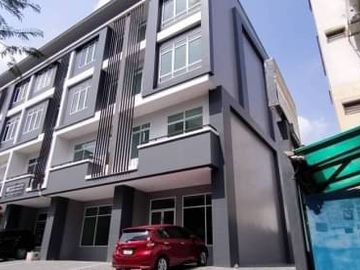 4 -storey home office for sale, Ratchadaphisek, near MRT Sutthisan