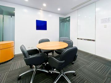 Serviced office space for 10 employees in Regus One E-com Pasay