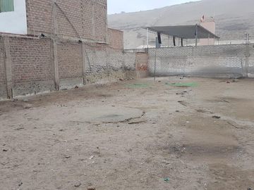 TERRENO EN VENTA DE 300 M2 A ESPALDA DEL TURING CLUB DEL PERU