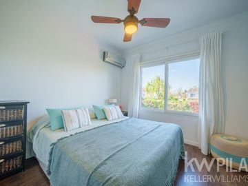 Casa en venta barrio Los Jazmines, Pilar del este - Apto Credito