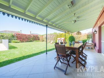 Casa en venta barrio Los Jazmines, Pilar del este - Apto Credito