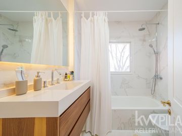 Casa en venta barrio Los Jazmines, Pilar del este - Apto Credito