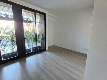 Venta, Departamento, 2 Ambientes, Patio, Saavedra