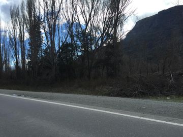 Chacra en El Hoyo sobre ruta Nacional 40