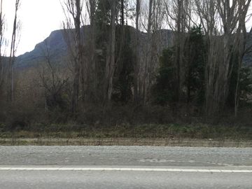 Chacra en El Hoyo sobre ruta Nacional 40