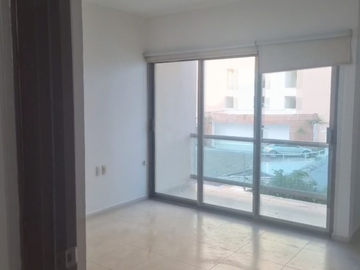 DEPARTAMENTO DE 3 RECÁMARAS, ALBERCA, 1 CUADRA DEL MAR, BOCA DEL RÍO, VERACRUZ