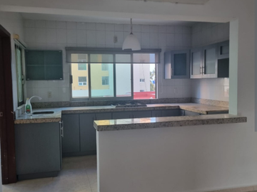 DEPARTAMENTO DE 3 RECÁMARAS, ALBERCA, 1 CUADRA DEL MAR, BOCA DEL RÍO, VERACRUZ