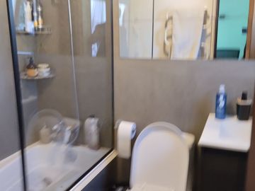 Amplia propiedad a pasos Metro Rojas Magallanes - La Florida