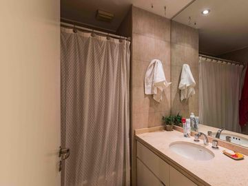 Imperdible Piso Alto en Quartier Oro  - LUZ y VISTA PANORAMICA