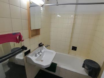 Departamento en venta - 2 Dormitorios 1 Baño - 56Mts2 - Parque Patricios